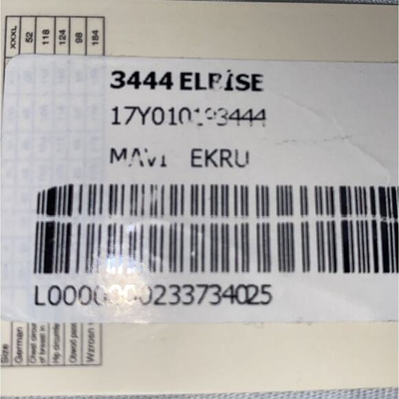 La Patean White With Blue Flowers Dress - Picture 14 of 14